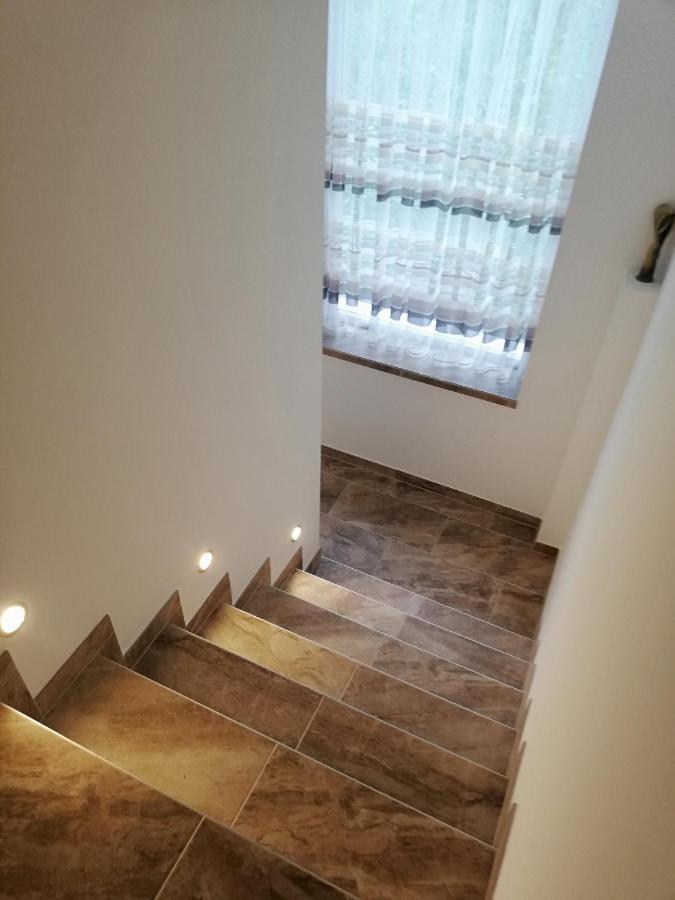 Haus Alexis Hotel Faak am See Bagian luar foto