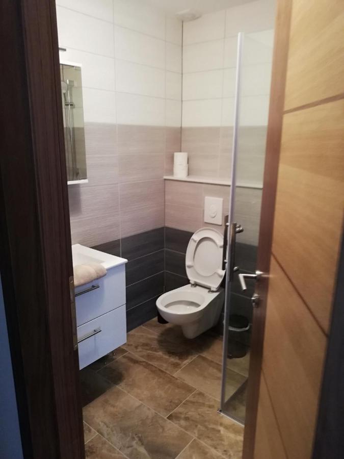Haus Alexis Hotel Faak am See Bagian luar foto